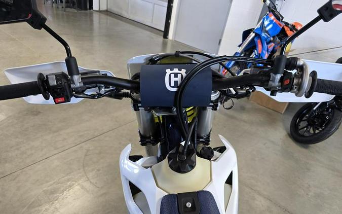 2024 Husqvarna® FE 501s