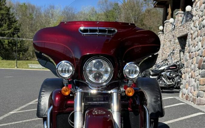 FLHTCUTG 2015 Tri Glide Ultra