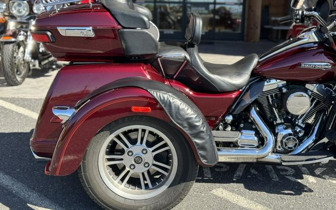 FLHTCUTG 2015 Tri Glide Ultra