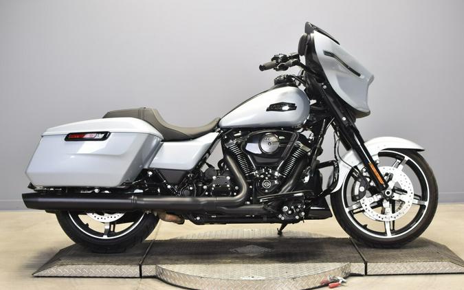 2024 Harley-Davidson Street Glide FLHX