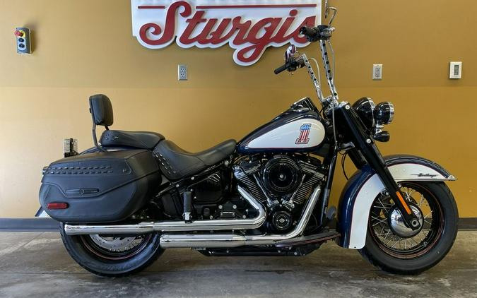 2019 Harley-Davidson® FLHC - Softail® Heritage Classic