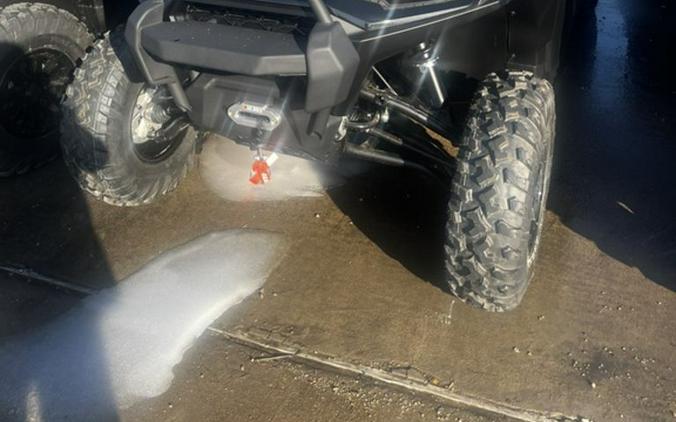 2026 Can-Am Defender MAX XT CAB HD11