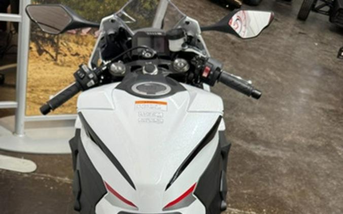 2026 Honda CBR1000RR Base