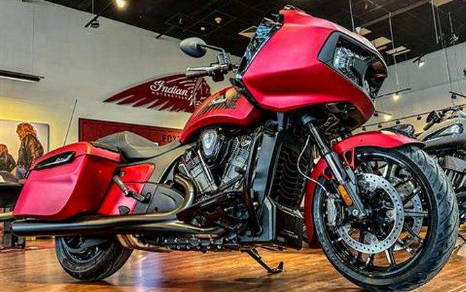 2024 Indian Motorcycle Challenger® Dark Horse® with PowerBand Audio Package