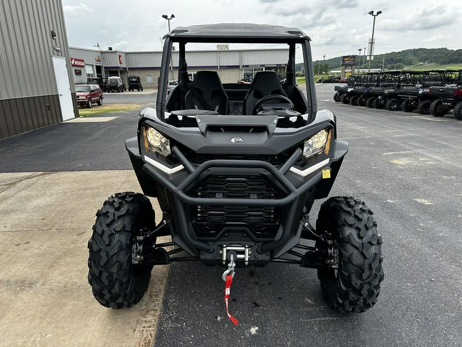 2024 Can-Am® Commander XT 700