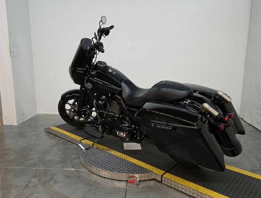 FLHRXS 2021 Road King Special