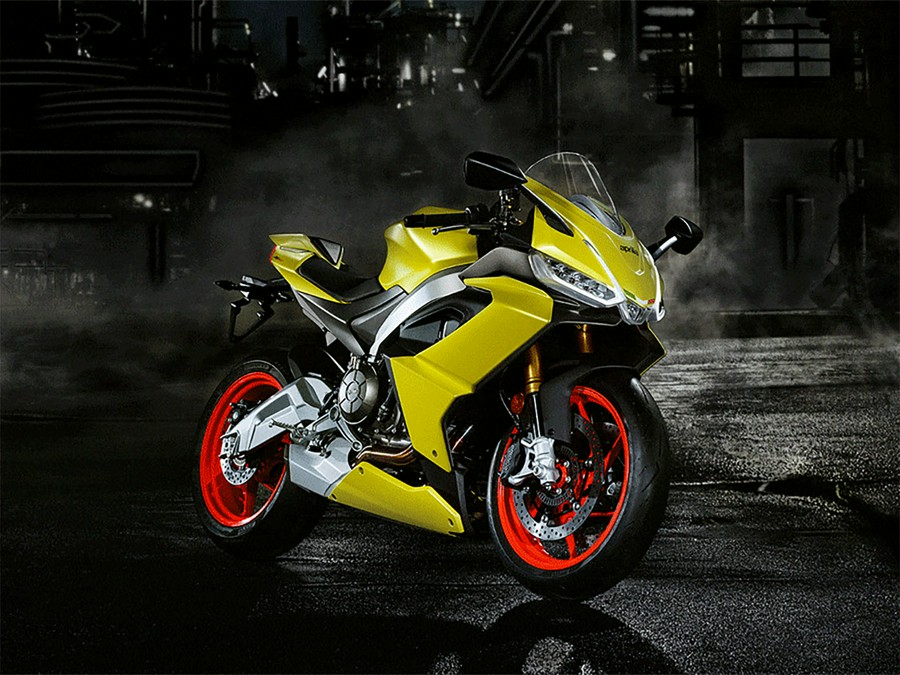2025 Aprilia RS 660