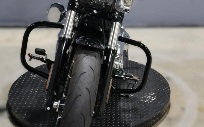 2023 Harley-Davidson Breakout
