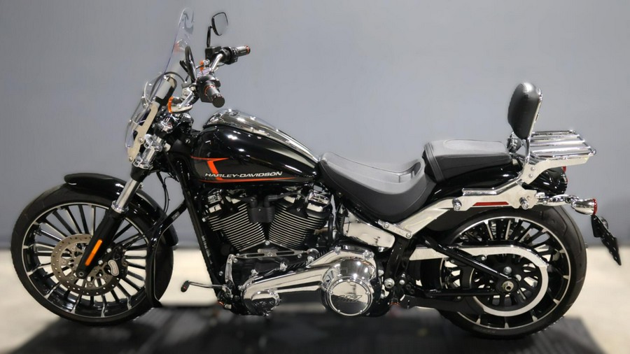 2023 Harley-Davidson Breakout