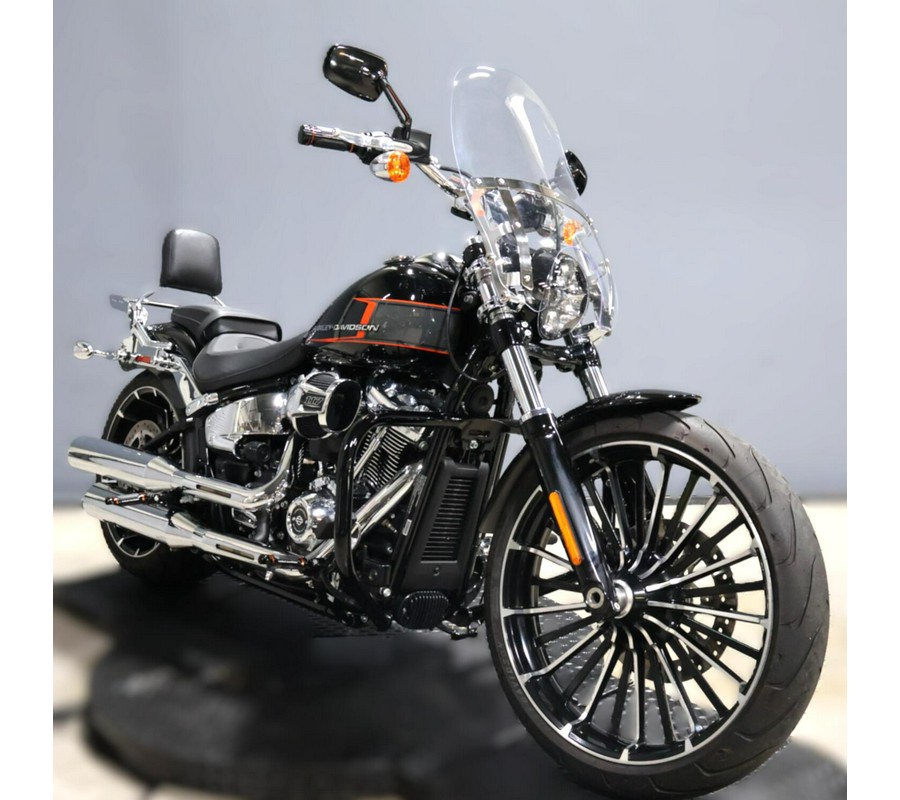 2023 Harley-Davidson Breakout