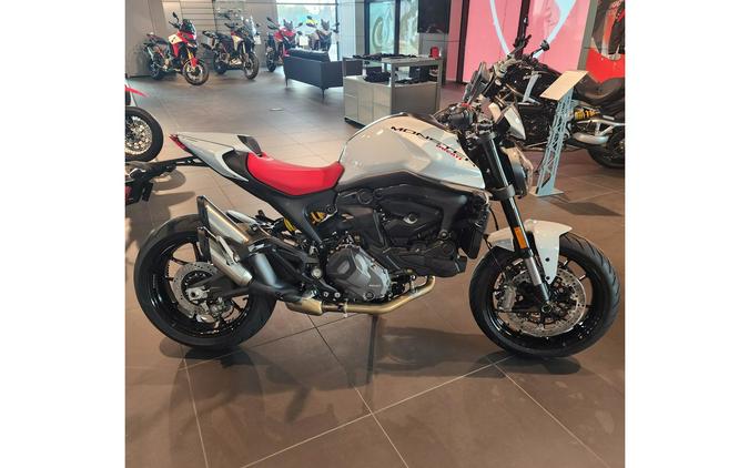 2024 Ducati Monster Plus