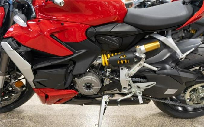 2024 Ducati Streetfighter V2 Red