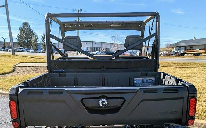 2025 Can-Am® Defender DPS HD9 Compass Green