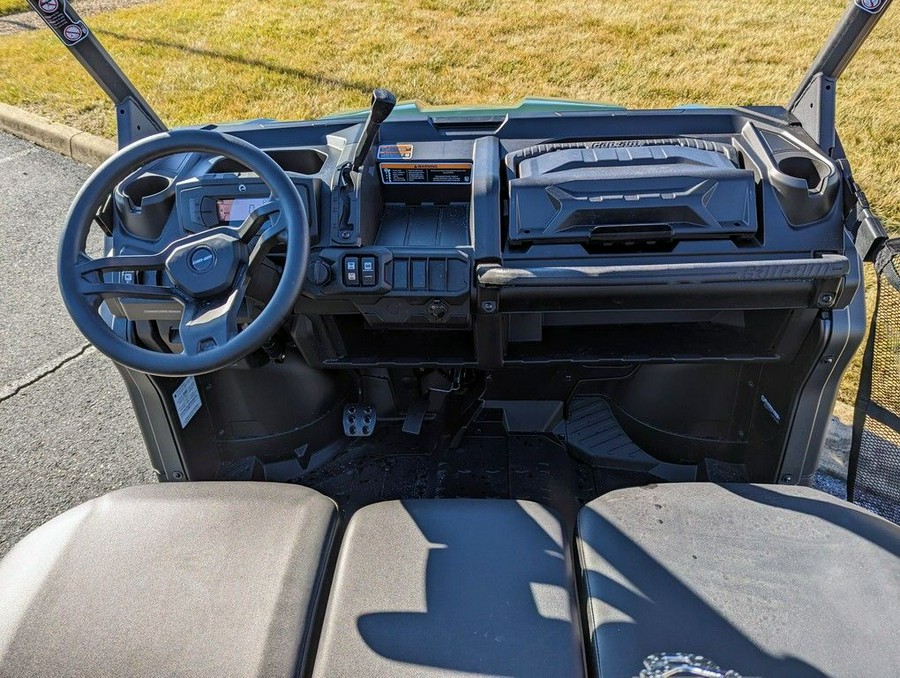 2025 Can-Am® Defender DPS HD9 Compass Green