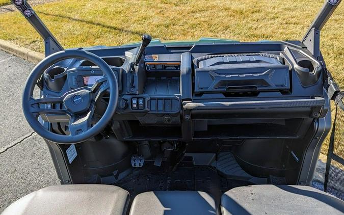 2025 Can-Am® Defender DPS HD9 Compass Green