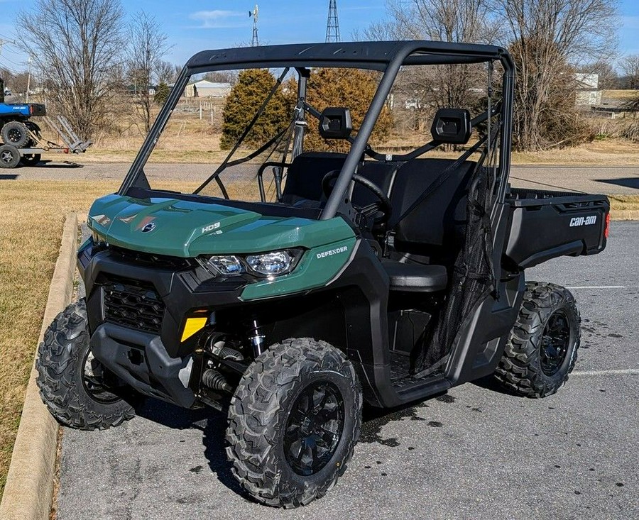 2025 Can-Am® Defender DPS HD9 Compass Green