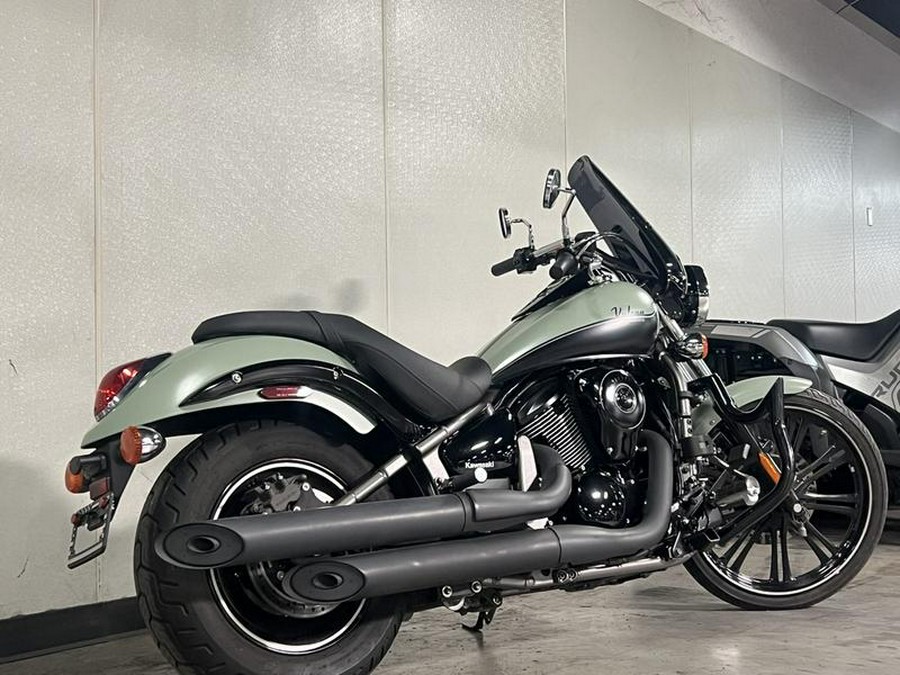 2023 Kawasaki Vulcan® 900 Custom