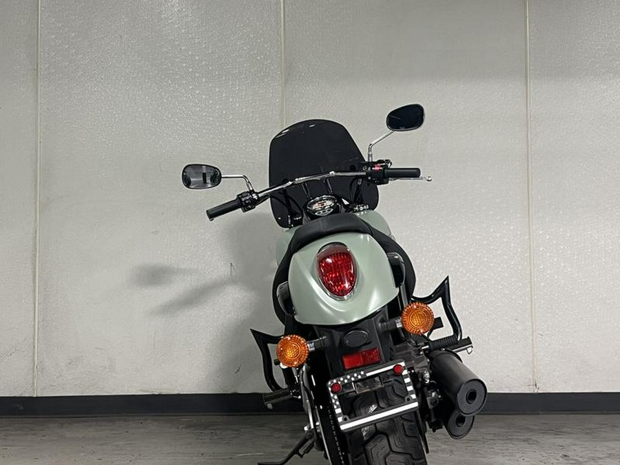 2023 Kawasaki Vulcan® 900 Custom