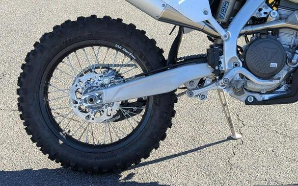 2026 Triumph TF 250-E Jet Black/Pure White