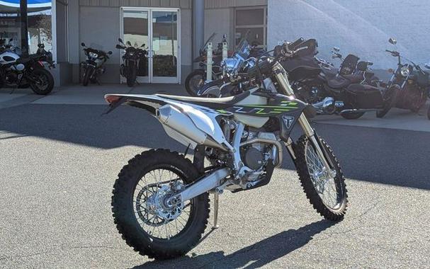 2026 Triumph TF 250-E Jet Black/Pure White