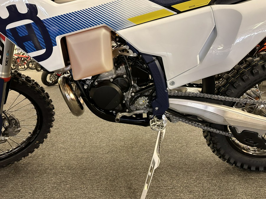 2024 Husqvarna TE 300