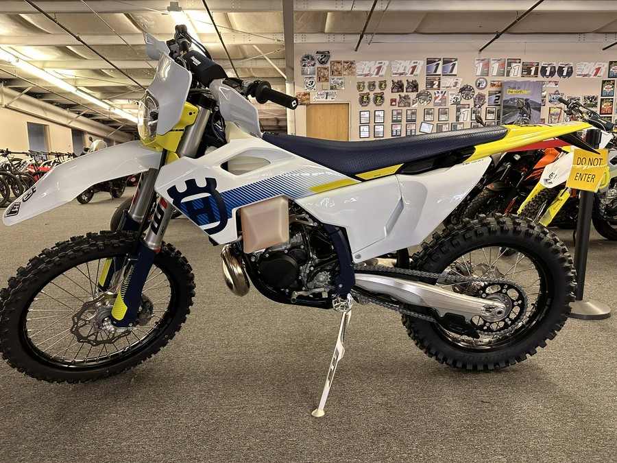 2024 Husqvarna TE 300