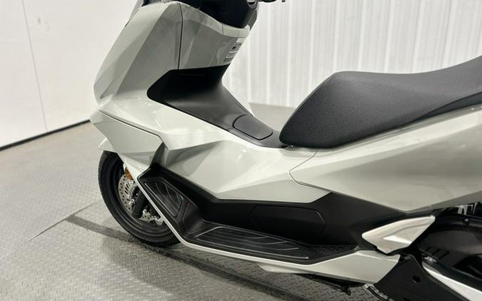 2025 Honda PCX