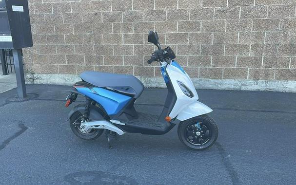 2022 Piaggio Piaggio 1 Active