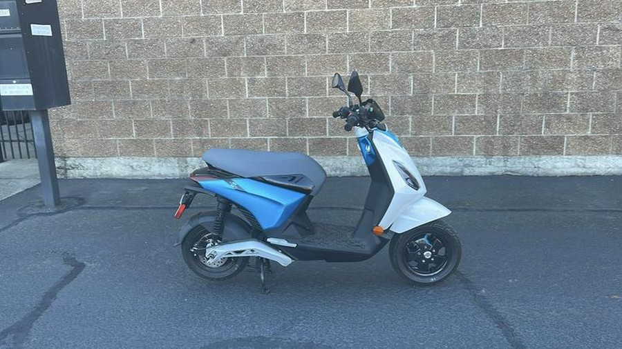 2022 Piaggio Piaggio 1 Active