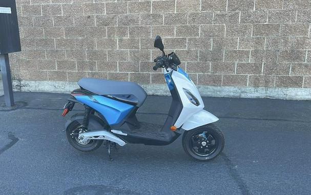 2022 Piaggio Piaggio 1 Active