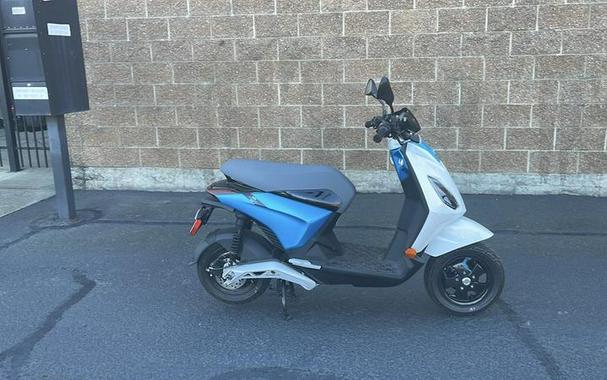 2022 Piaggio Piaggio 1 Active