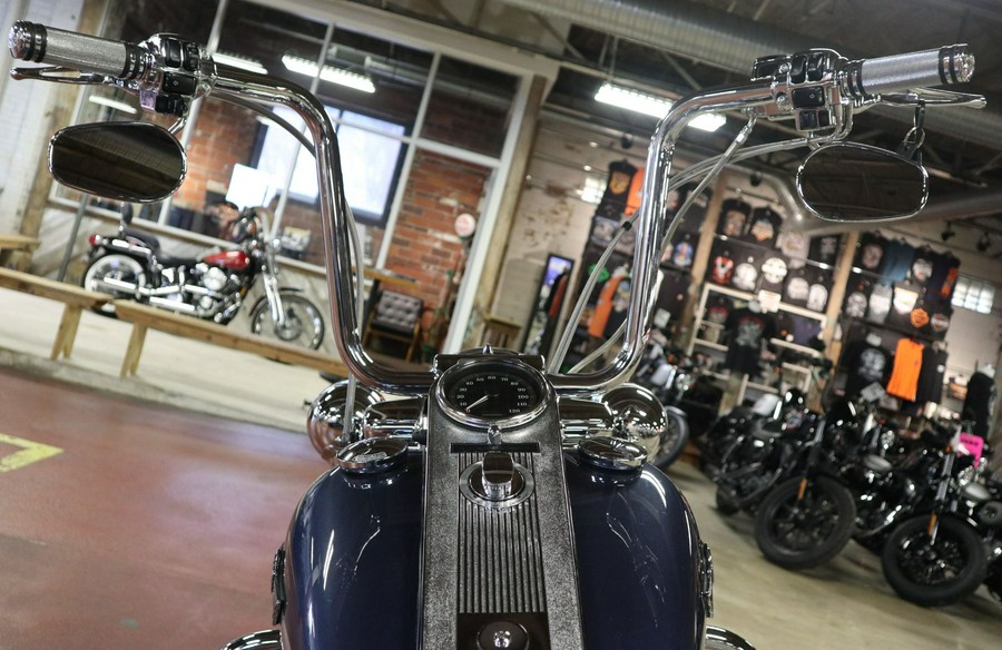 2003 Harley-Davidson FLHRCI Road King® Classic