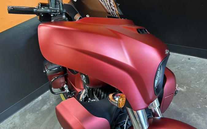 2020 Indian Roadmaster Dark Horse Ruby Smoke