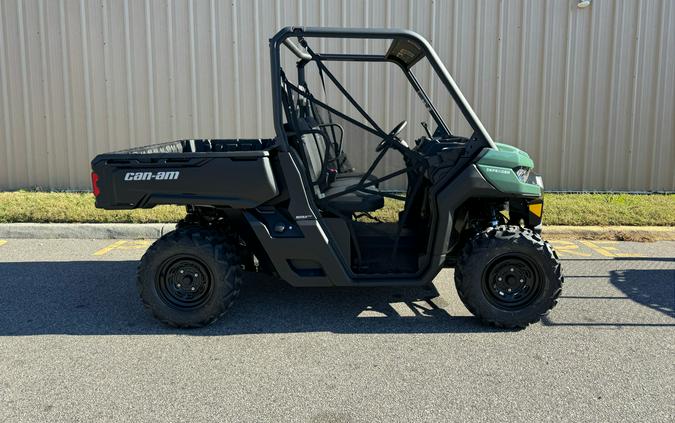 2026 Can-Am Defender HD7