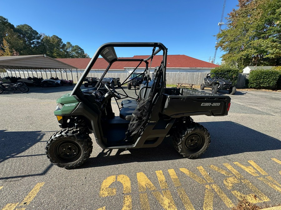 2026 Can-Am Defender HD7