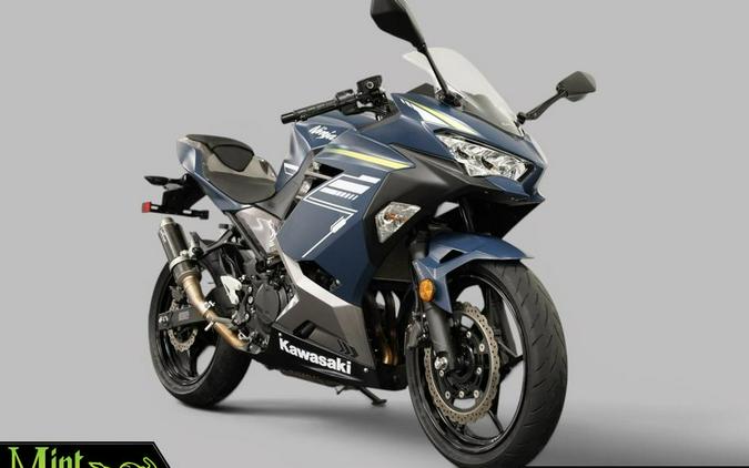 2022 Kawasaki NINJA 400 (ABS)