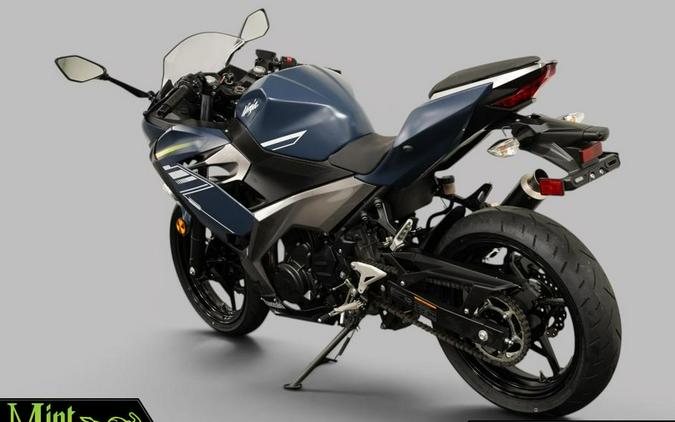 2022 Kawasaki NINJA 400 (ABS)