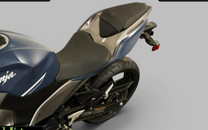 2022 Kawasaki NINJA 400 (ABS)