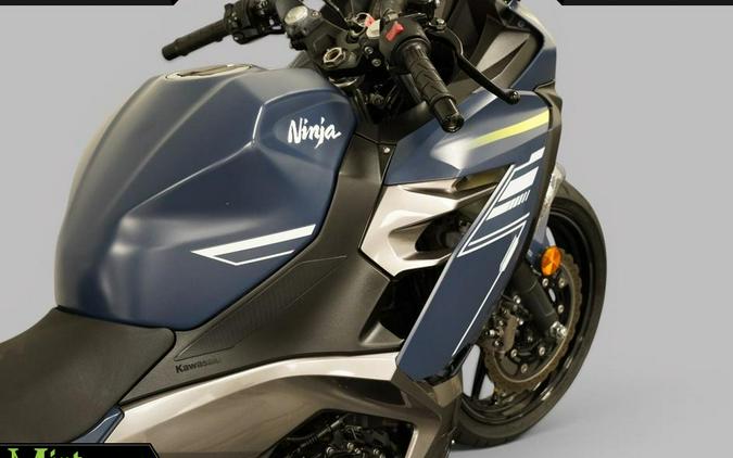 2022 Kawasaki NINJA 400 (ABS)