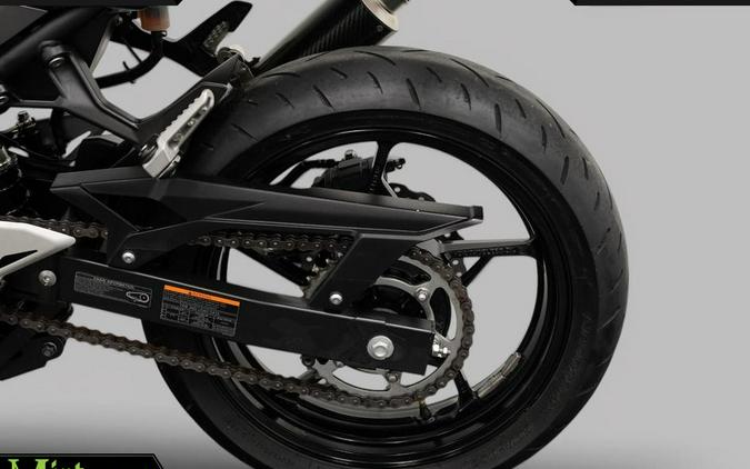 2022 Kawasaki NINJA 400 (ABS)