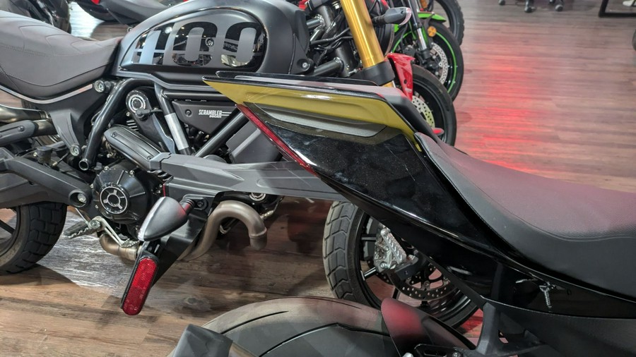 2022 Aprilia Tuono V4 1100 Factory