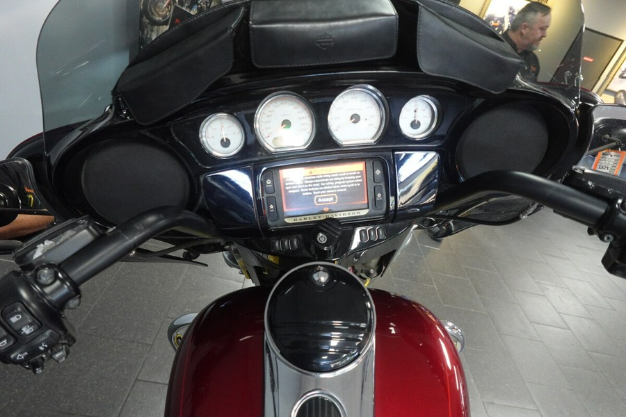 2016 Harley-Davidson Street Glide Special FLHXS