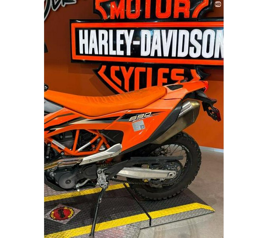 2023 KTM 690 Enduro R