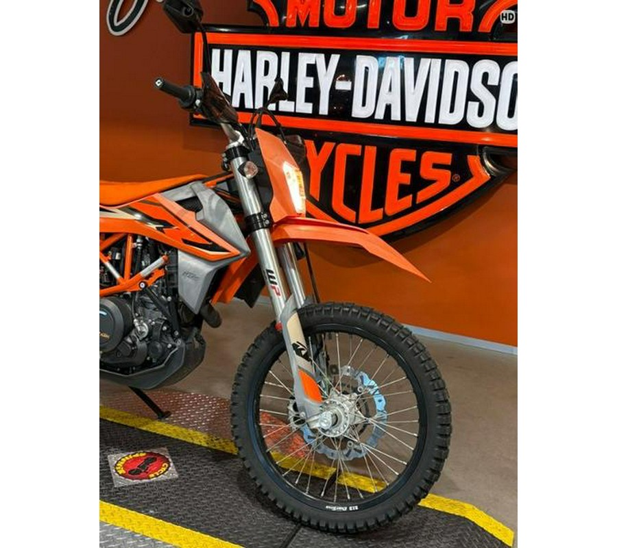 2023 KTM 690 Enduro R