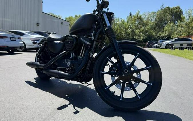 2022 Harley-Davidson Iron 883 Black Denim