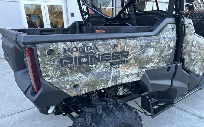 2024 Honda Pioneer 1000-6 Deluxe Crew Camo