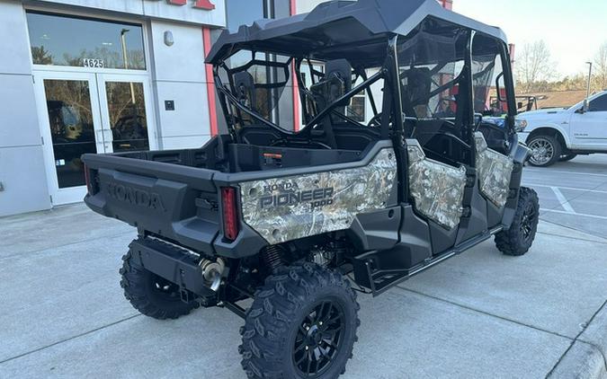 2024 Honda Pioneer 1000-6 Deluxe Crew Camo