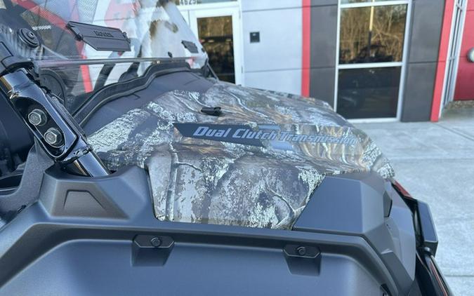 2024 Honda Pioneer 1000-6 Deluxe Crew Camo