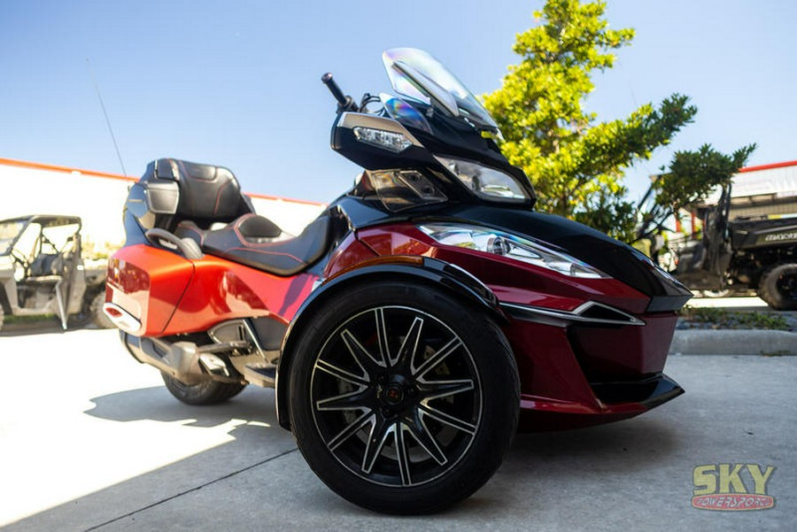 2015 Can-Am® Spyder® RT 6-Speed Semi-Automatic (SE6)