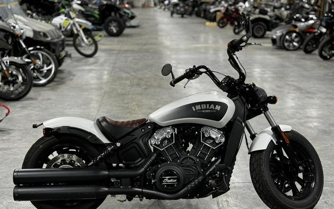 2021 Indian Motorcycle® Scout® Bobber ABS White Smoke